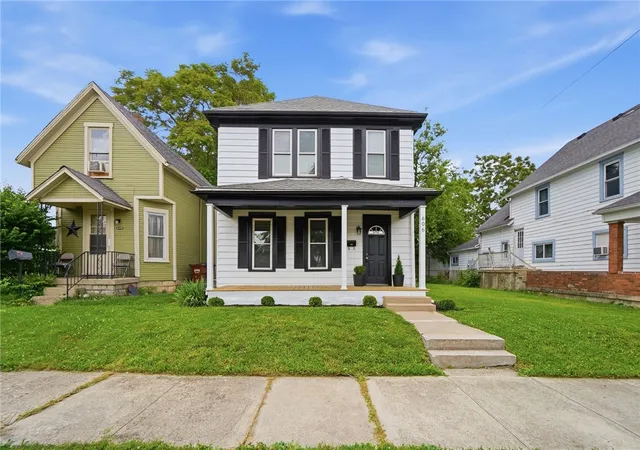 Homes for sale in Piqua, OH | 606 Boone St, Piqua, OH 45356 | MLS# 961179