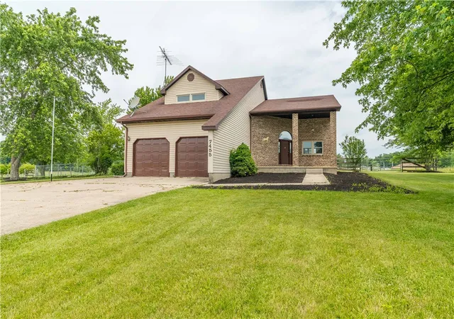 Homes for sale in Sidney, OH | 7455 Wright Moyer Rd, Sidney, OH 45365 | MLS# 961254