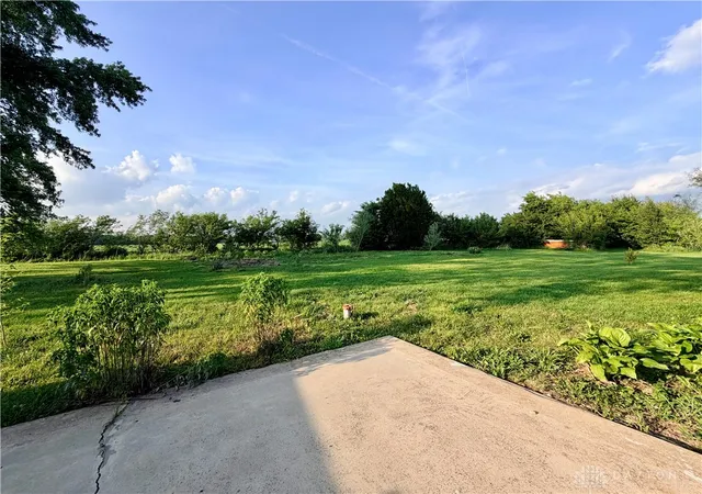 Homes for sale in Laura, OH | 9185 State Route 571, Laura, OH 45337 | MLS# 961343