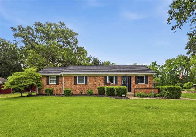 Photo 1 of Single family home for sale at 2608 Craig Rd, Springfield, OH 45502 | MLS# 960590 | Listing updated on 2026-06-30