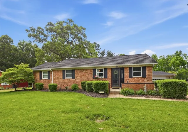 Photo 2 of Single family home for sale at 2608 Craig Rd, Springfield, OH 45502 | MLS# 960590 | Listing updated on 2026-06-30