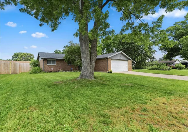 2nd image of 8136 Gibson Ave, Fairborn, OH 45324 | MLS# 961360