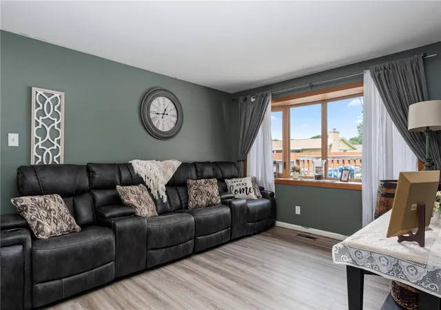 5th image of 8136 Gibson Ave, Fairborn, OH 45324 | MLS# 961360