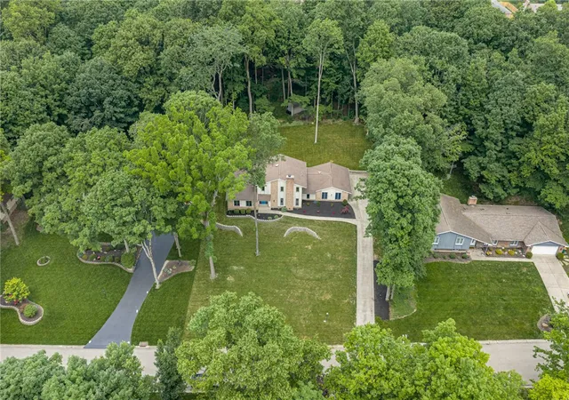 Homes for sale in Beavercreek, OH | 239 Honey Jane Dr, Beavercreek, OH 45434 | MLS# 961178