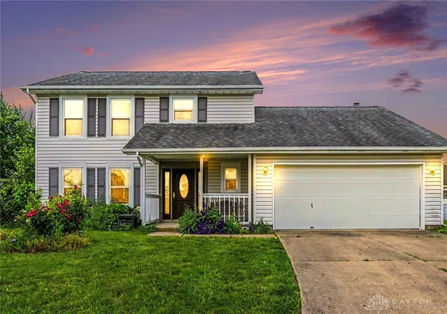 Homes for sale in Miamisburg, OH | 10060 Village Tree Ct, Miamisburg, OH 45342 | MLS# 960429