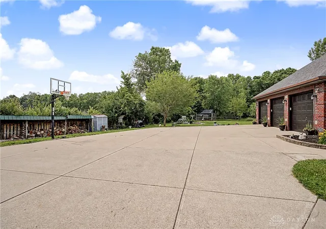 4th image of 3787 Miller Rd, Springfield, OH 45502 | MLS# 957635