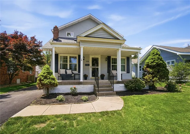 Homes for sale in Oakwood, OH | 338 Forrer Blvd, Oakwood, OH 45419 | MLS# 957653