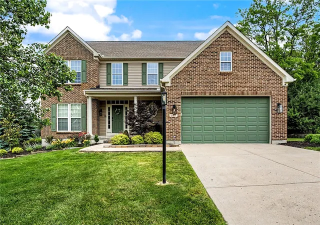 Homes for sale in Springboro, OH | 145 Stanton Dr, Springboro, OH 45066 | MLS# 961346