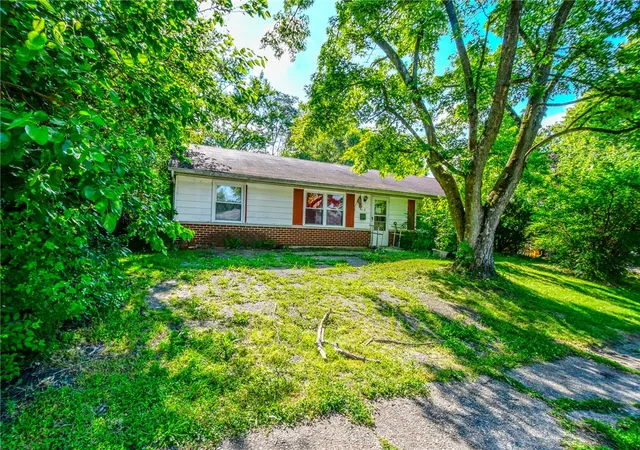 Homes for sale in New Carlisle, OH | 912 Greenheart Dr, New Carlisle, OH 45344 | MLS# 961323