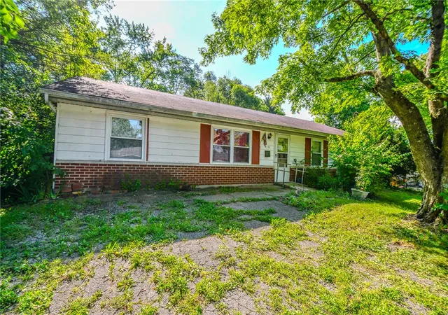 Homes for sale in New Carlisle, OH | 912 Greenheart Dr, New Carlisle, OH 45344 | MLS# 961323