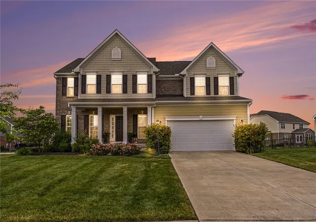 Homes for sale in Clearcreek Twp, OH | 9684 Crooked Creek Dr, Clearcreek Twp, OH 45458 | MLS# 960524