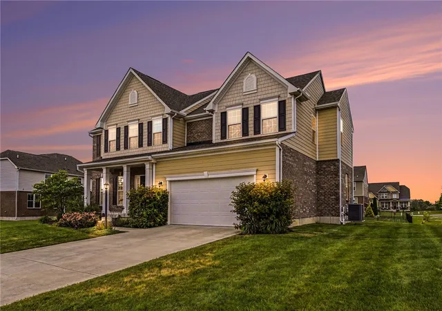 Homes for sale in Clearcreek Twp, OH | 9684 Crooked Creek Dr, Clearcreek Twp, OH 45458 | MLS# 960524