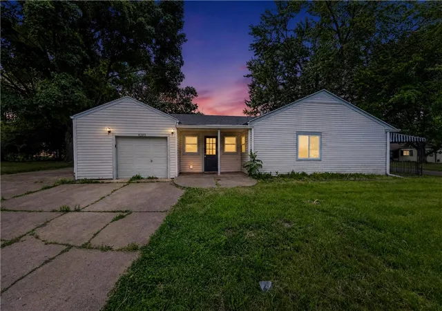 2nd image of 4325 Redonda Ln, Dayton, OH 45416 | MLS# 960765