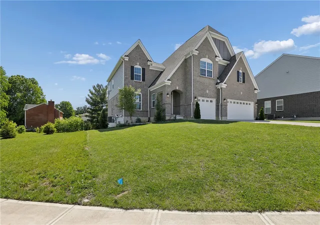 Photo 2 of Single family home for sale at 8201 Stone Dr, West Chester, OH 45241 | MLS# 961483 | Listing updated on 2026-07-25