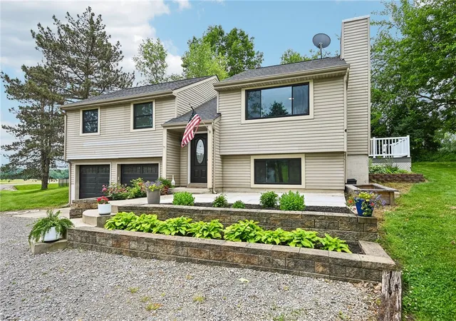 Homes for sale in West Liberty, OH | 8202 County Road 5, West Liberty, OH 43357 | MLS# 961400