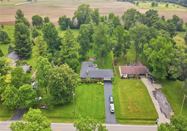 Homes for sale in Bethel Twp, OH | 316 S Tecumseh Rd, Bethel Twp, OH 45506 | MLS# 961500