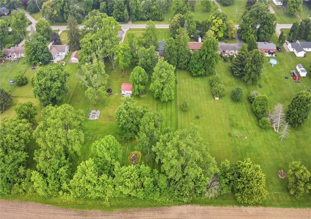 Homes for sale in Bethel Twp, OH | 316 S Tecumseh Rd, Bethel Twp, OH 45506 | MLS# 961500