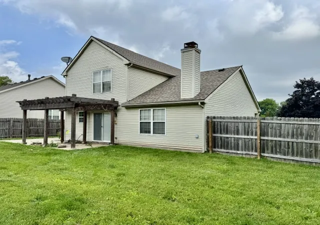 Photo 3 of Sale Pending at 5361 Washburn Dr, Dayton, OH 45426 | MLS# 961477 | Listing updated on 2026-06-17