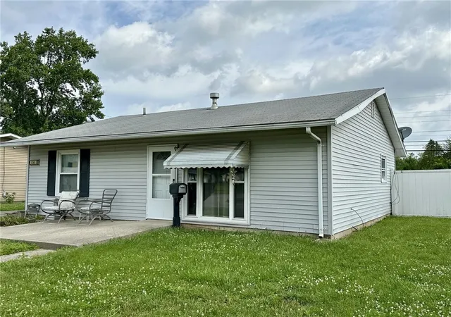 Homes for sale in Xenia, OH | 1295 June Dr, Xenia, OH 45385 | MLS# 960894