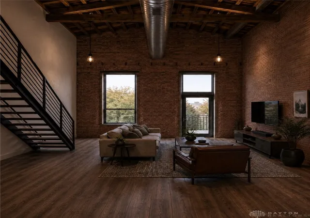 2nd image of 12 S Market St #300, Troy, OH 45373 | MLS# 961039