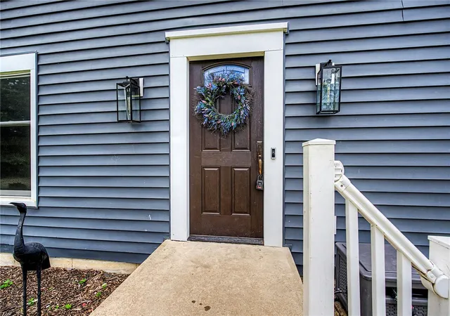 3rd image of 1034 Sundance Dr, Miamisburg, OH 45342 | MLS# 961096