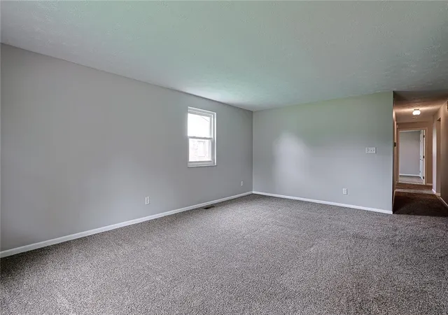 Photo 4 of Condo for sale at 993 Princewood Ave, Dayton, OH 45429 | MLS# 959970 | Listing updated on 2026-07-20