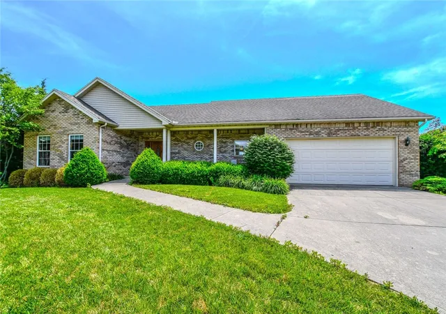2nd image of 6380 Pin Oak Ct, Dayton, OH 45424 | MLS# 960290
