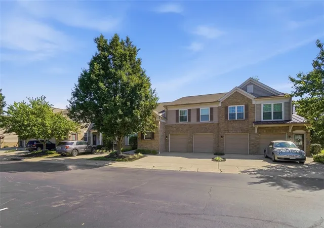 4th image of 7462 Bridge Point Dr, Cincinnati, OH 45248 | MLS# 961519