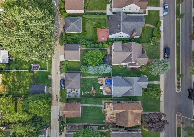 Homes for sale in Oakwood, OH | 435 Triangle Ave, Oakwood, OH 45419 | MLS# 961594
