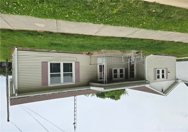 1st image of 941 E Elm St, Union City, OH 45390 | MLS# 961618