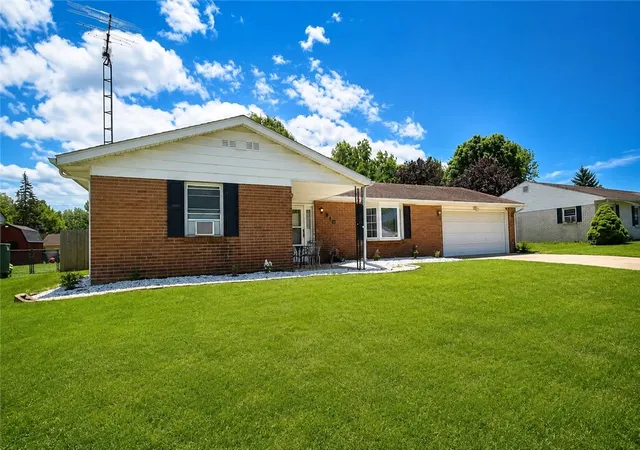 Homes for sale in Eaton, OH | 413 Little League Dr, Eaton, OH 45320 | MLS# 961644