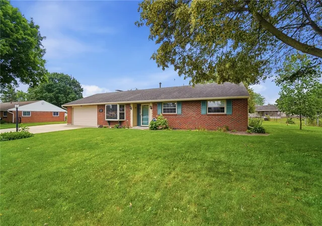 Homes for sale in Englewood, OH | 406 W Herr St, Englewood, OH 45322 | MLS# 961616