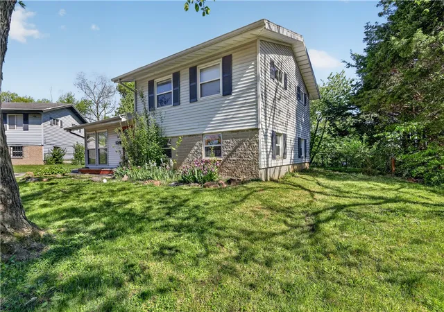 Photo 2 of Single family home for sale at 3667 Kipp Ct, Dayton, OH 45416 | MLS# 958171 | Listing updated on 2026-07-17