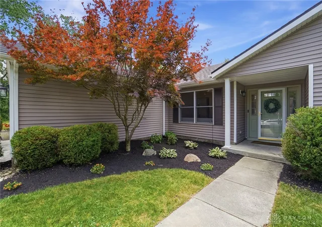 Homes for sale in Trotwood, OH | 332 Skinner Dr, Trotwood, OH 45426 | MLS# 961570