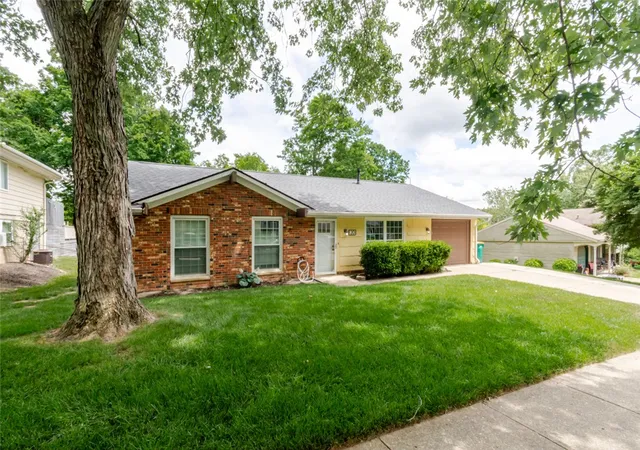 1st image of 20 Timberwood Ln, Springboro, OH 45066 | MLS# 961248