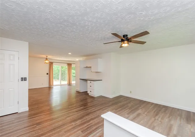 2nd image of 20 Timberwood Ln, Springboro, OH 45066 | MLS# 961248