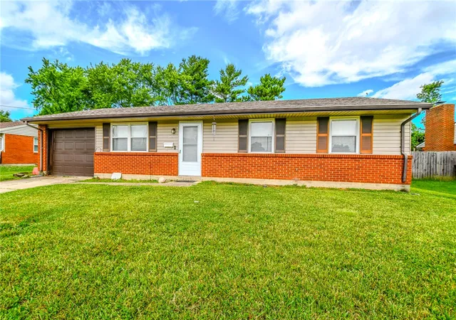5th image of 741 Homeway Dr, New Lebanon, OH 45345 | MLS# 961614
