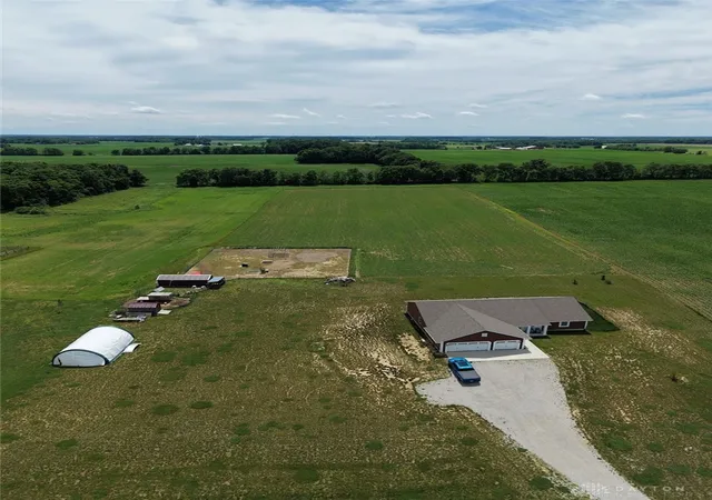 2nd image of 1564 Stingley Rd, Wilmington, OH 45177 | MLS# 961659