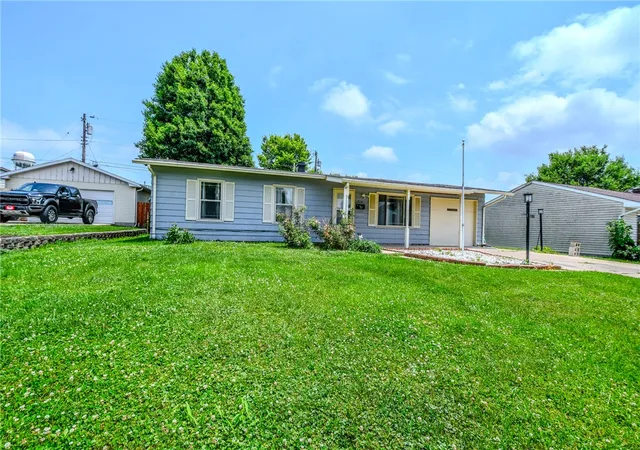 Homes for sale in New Carlisle, OH | 814 Bellows Dr, New Carlisle, OH 45344 | MLS# 961658