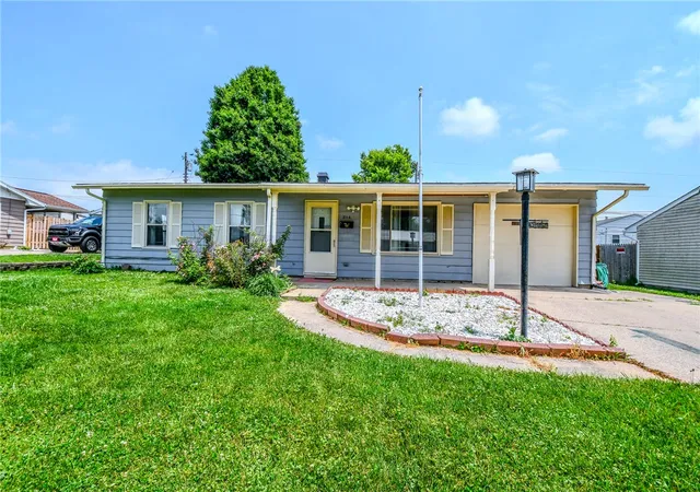 Homes for sale in New Carlisle, OH | 814 Bellows Dr, New Carlisle, OH 45344 | MLS# 961658