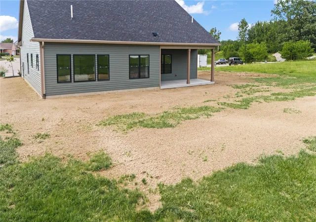 Homes for sale in Piqua, OH | 3113 Seminole Wy, Piqua, OH 45356 | MLS# 961636