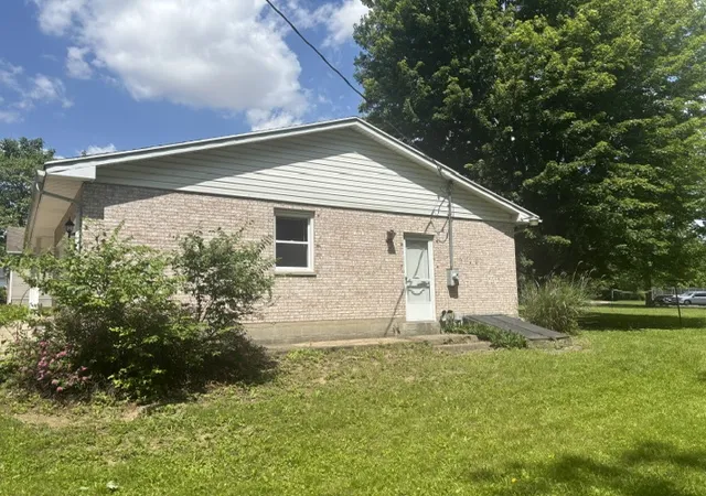 Photo 2 of Sale Pending at 1105 Lenox St, Piqua, OH 45356 | MLS# 961669 | Listing updated on 2026-07-30