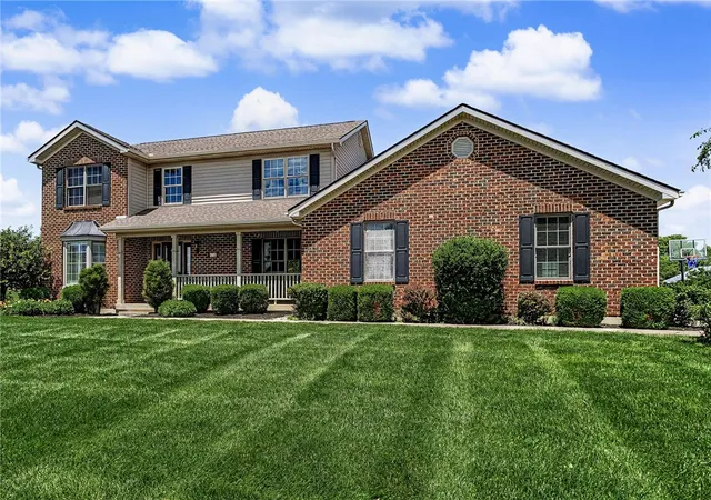 3rd image of 570 Brookmeade Ct, Troy, OH 45373 | MLS# 961657