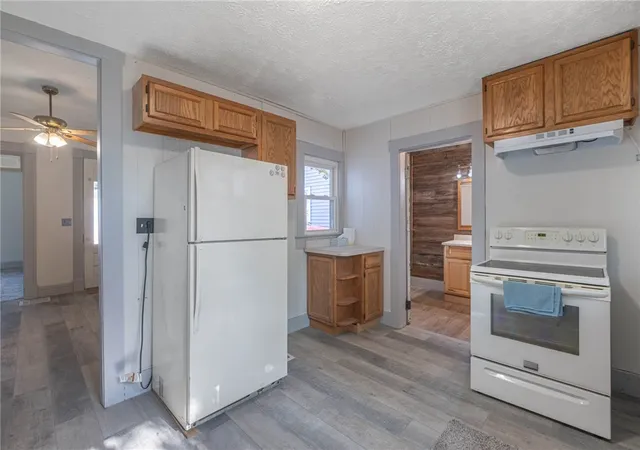 Homes for sale in Jamestown Vlg, OH | 7 S Church St, Jamestown Vlg, OH 45335 | MLS# 959286