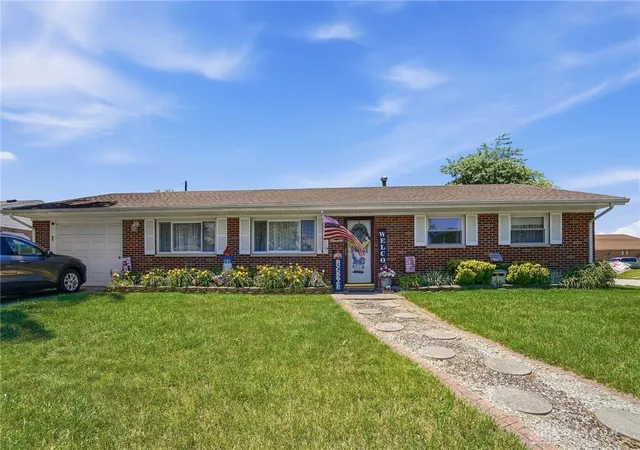 Homes for sale in Piqua, OH | 500 Beverly Dr, Piqua, OH 45356 | MLS# 961647