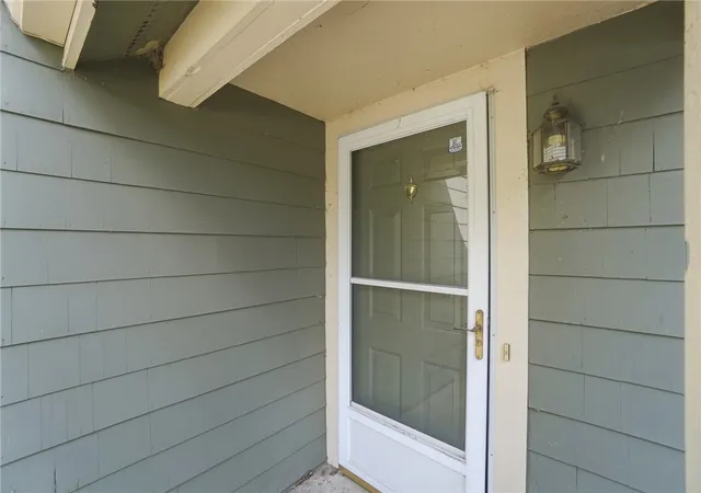 Listing Photo 5 - Condo for sale in building located at 176 Queens Xing, Centerville, OH 45458 - Unit #158