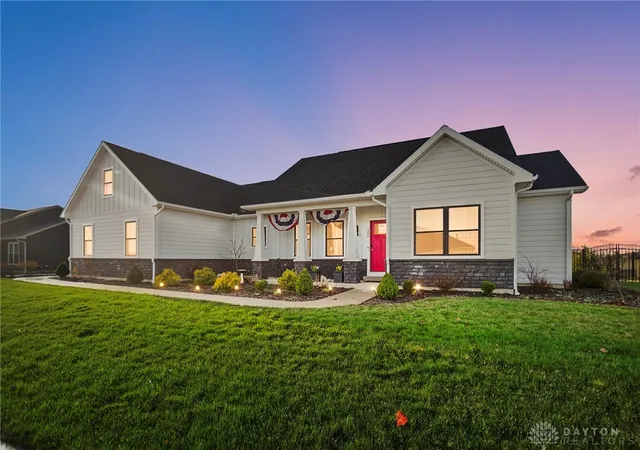 Homes for sale in Arcanum, OH | 200 E Woodside Dr, Arcanum, OH 45304 | MLS# 961803