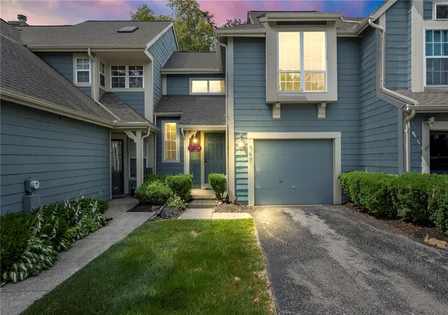 1st image of 9651 Whalers Wharf, Washington Twp, OH 45458 | MLS# 961814