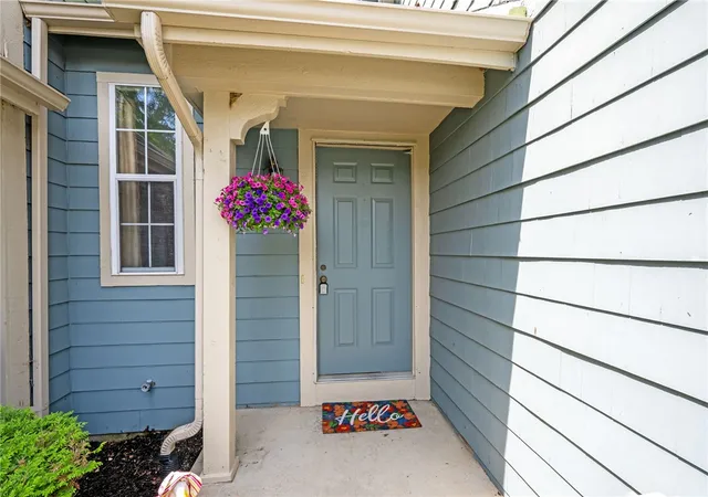 3rd image of 9651 Whalers Wharf, Washington Twp, OH 45458 | MLS# 961814