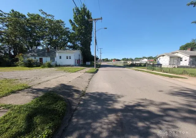 Homes for sale in Dayton, OH | 2106 Litchfield Ave, Dayton, OH 45406 | MLS# 961849